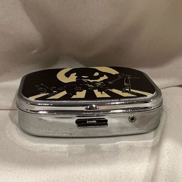 NBC Oogie Boogie Travel Pill Box 2 Compartment Decorative Medicine Pill Case NEW - Picture 2 of 4